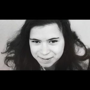 Meet your Posher, Alexandra